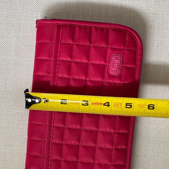 LUG Tango Quilted Pink Travel Wallet - Picture 8 of 9